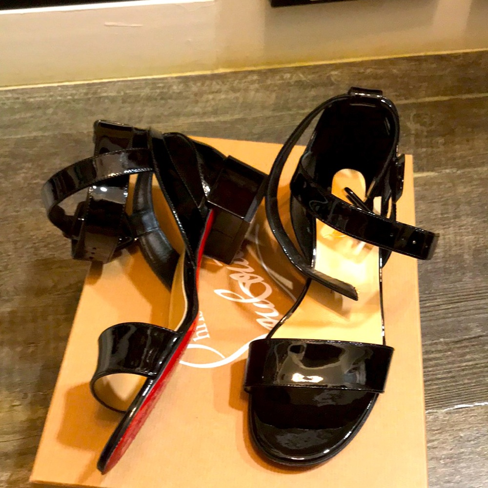 Christian Louboutin multipot block heel black